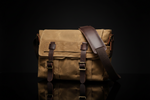 Waxed Camera Bag – Robuste Fototasche für Outdoor-Enthusiasten